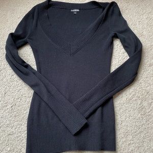 EUC. Express Sweater Tunic Length. (small)